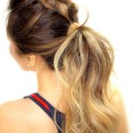 Quick Updo For Working Out