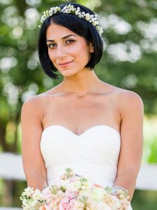 Natural Styles for Wedding Looks