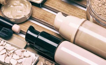 Different types of liquid and powder foundation